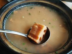 -莲餐厅·湖北菜·潜江小龙虾店(愚园路店)