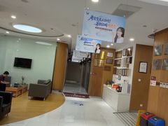 -雅悦齿科(顾村公园店)