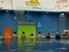 -龙格亲子游泳•水育早教运动中心