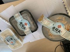 -老码头黑皮肘子锅包肉(赣水路店)