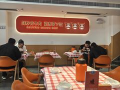 -韵味湘肴·小炒黄牛肉(五一广场美食地标店)