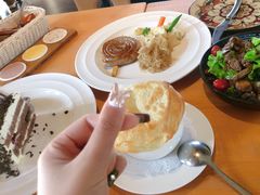-LENBACH兰巴赫西餐啤酒坊(大连东港店)