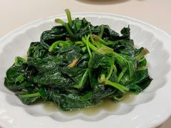 清炒菠菜-得月楼·省级非遗·传统苏帮菜(观前店)