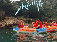 -安吉龙王山峡谷漂流