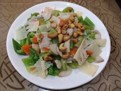 春江小炒皇-春江饭店(共青团路总店)