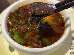 -杨记山珍鸡煲菌汤锅