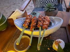 -三亚艾迪逊酒店·海滩烧烤 BARBACOA·现场乐队·浪漫晚餐·烧烤海鲜