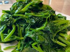 清炒豌豆尖-峨嵋酒家(熙悦天街店)