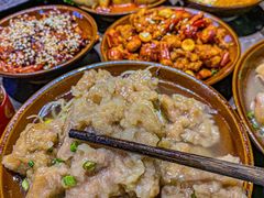 -红九格老火锅(三峡广场店)