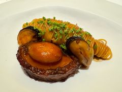 鲍鱼海虹意面-AZUR聚(香格里拉饭店)