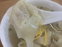 三鲜开洋馄饨-忆秦园小笼包(惠山古镇总店)
