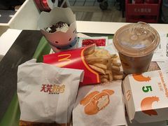 -麦当劳(凯德MALL太阳宫店)