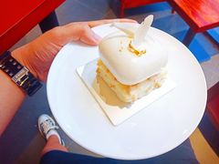 椰子杏桃慕斯-BLAQ咖啡(骏豪店)