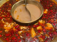 -哥老官重庆美蛙鱼头(西湖银泰十一哥店)