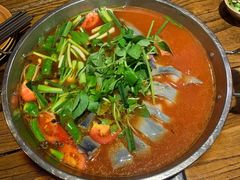 酸汤鱼-亮欢寨(凯里总店)