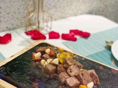 -蜜桃餐厅·伴山(绿宝广场店)