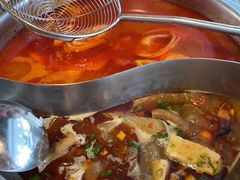 -左庭右院鲜牛肉火锅(金山万达店)