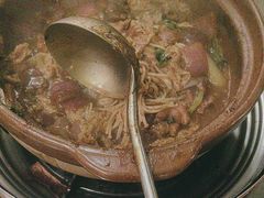 -胡须佬鸡煲四季火锅店(石厦西村直营店)
