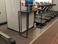 -乐刻运动健身(同曦假日百货店)