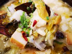 -周鱼小馆石锅酸菜鱼(活力汇店)