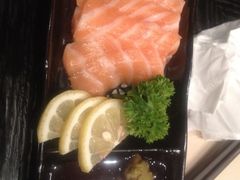 三文鱼刺身-白云湖畔酒店-湖畔餐厅