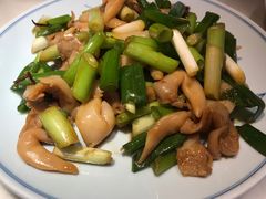 葱爆鸟贝肉-日丰园海肠水饺·老字号大连海鲜(和平广场店)