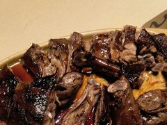 -八府香鸭·啫啫煲(华山路店)