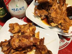 -吴记酱骨炖菜馆(西大直街店)