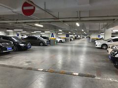 -山姆会员商店·停车场