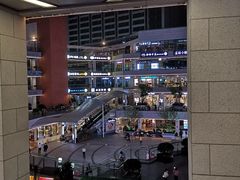 -浦江城市生活广场(江月路店)