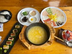 -桥香园过桥米线(国贸店)