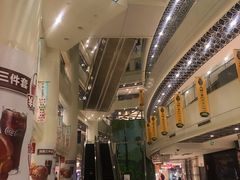 -日月光中心广场