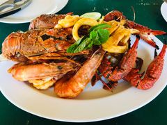 -Green Lobster Waskaduwa Seafood Restaurant