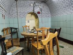 -洞庭洲·防空洞火锅·铜锅涮肉·烧烤(新百广场店)