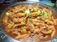 -胖哥俩肉蟹煲(湖滨银泰in77店)