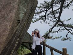 -罗田薄刀峰风景区