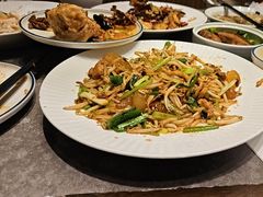 -闫府私房菜·百年鲁菜(恒隆店)