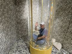 -不可思议减压馆·解压博物馆·摔碗发泄·团建定制