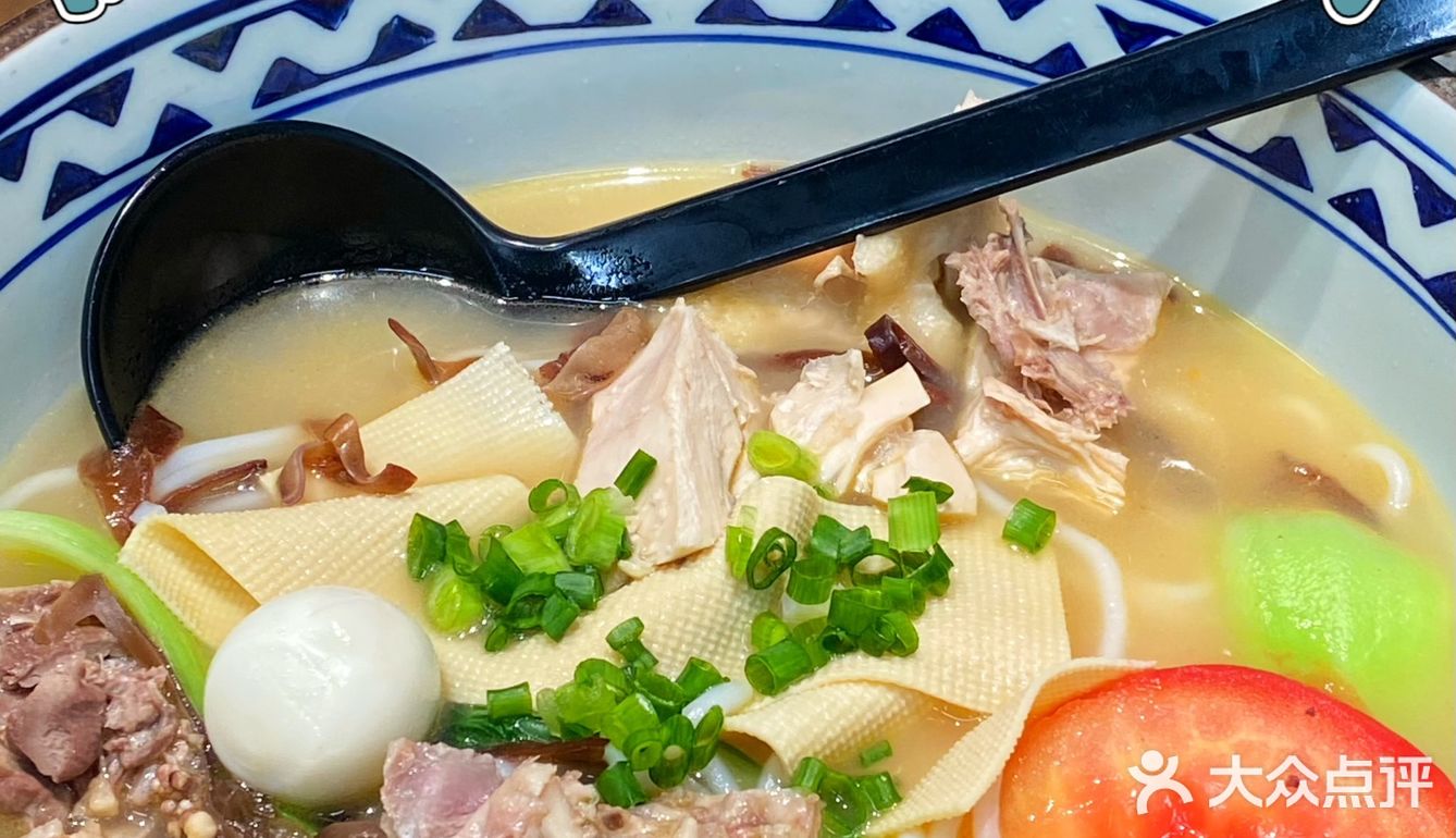 一拿出来的时候还是热热的脆脆的，非常的酥脆！