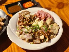 卤味拼盘-杰J.w.m深夜食堂 厚杰居酒屋(淮海街商业街店)