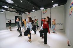 点击看大图 -ISHOW爱秀爵士舞蹈
