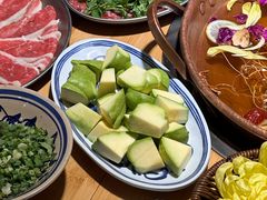 -洱火云南酸菜牛肉火锅(石景山当代商城店)