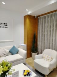 -HEYAN荷妍专业脱毛连锁机构