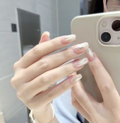 -悦指间美甲美睫