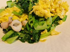 小白菜鸡蛋炒鱿鱼-有喜胶东小馆(太申祥和店)