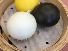 特色流沙包-潮府馆·非遗潮州菜·港式点心(世纪公园店)