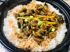 广东黄鳝煲仔饭-煲煲香快餐(南京路店)