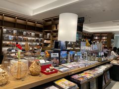 -茑屋书店(天目里店)