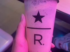 -星巴克臻选(上海合生汇1F店)