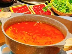 -毛辣果·贵州红酸汤牛肉火锅(西单店)